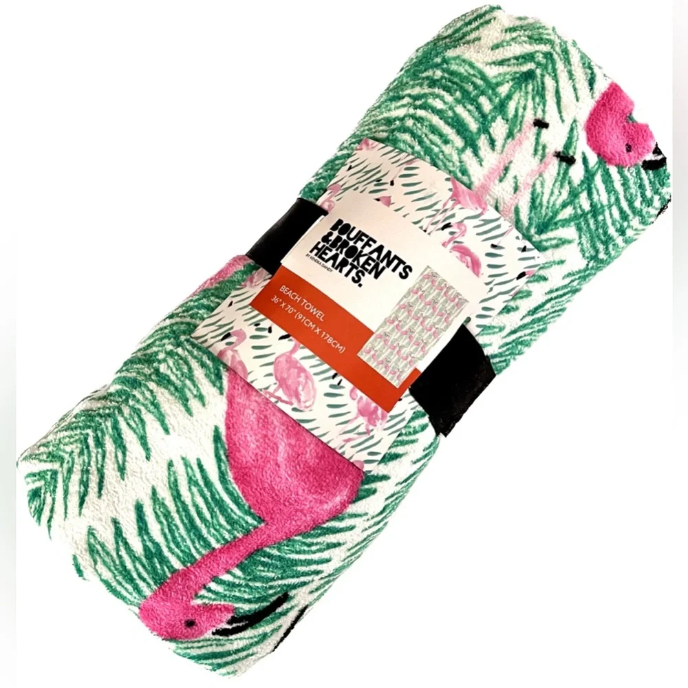 Bouffants & Broken Hearts Kendra Dandy Flamingo Beach Towel White/Pink/Green